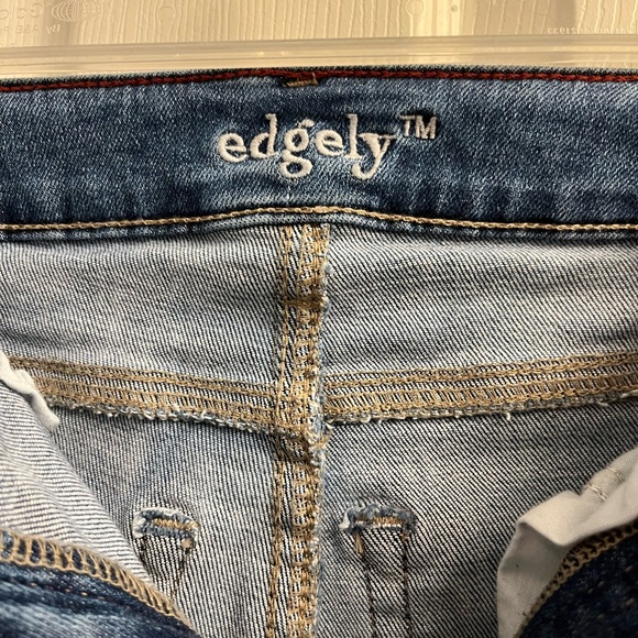 Maurice’s Women’s Edgely Distressed Blue High Rise Flare Jeans Size 2 - Picture 2 of 13